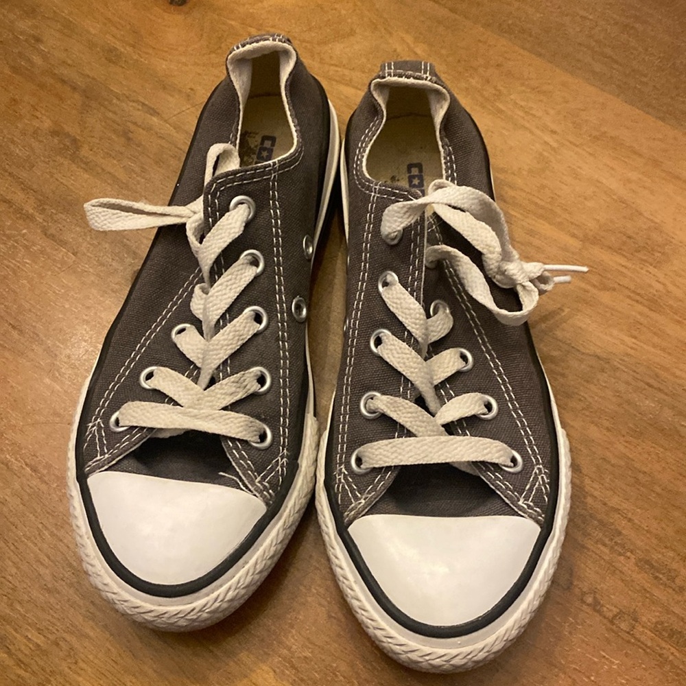 Converse kids Sz 13 grey All-Stars